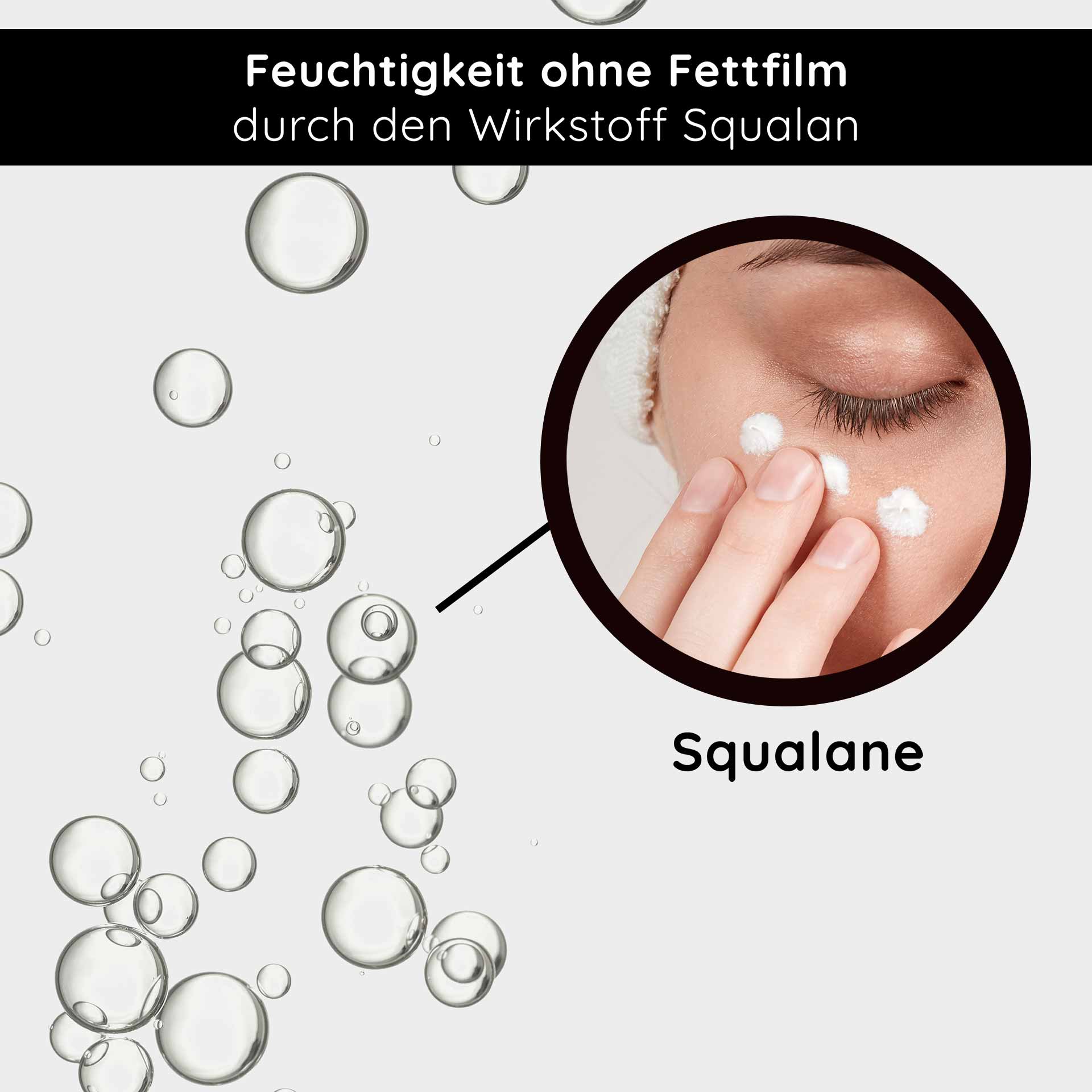 Crema alle cellule staminali 50 ml Crema anti-invecchiamento alle cellule staminali per pelli secche e mature Feuchtigkeit ohne Fettfilm durch Squalan, Person trägt Creme auf Gesicht auf, Blasen im Hintergrund, betont feuchtigkeitsspendende Eigenschaften.