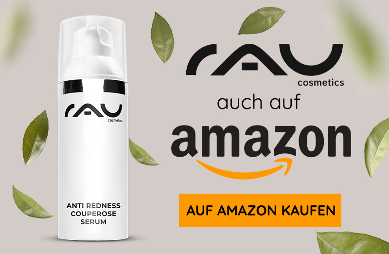 Anti Redness Couperose Serum von RAU Cosmetics mit grünen Blättern und Logo, erhältlich bei Amazon.