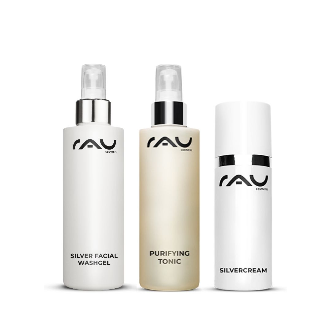 Routine di base per la pelle grassa e impura Das Hautpflegeset von RAU Cosmetics mit Silver Facial Washgel, Purifying Tonic und Silvercream wurde für fettige und zu Akne neigende Haut entwickelt und legt den Schwerpunkt auf antimikrobielle Eigenschaften und eine effektive Reinigung.